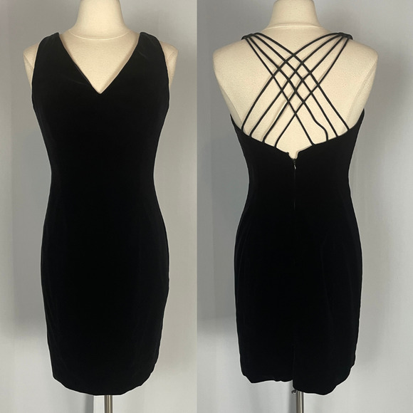 Vintage Cocktail Dress Size 10 Black Velvet Short Mini Strappy Party 90s Y2K - Picture 1 of 16